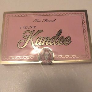 Too faced Kandee Johnson palette